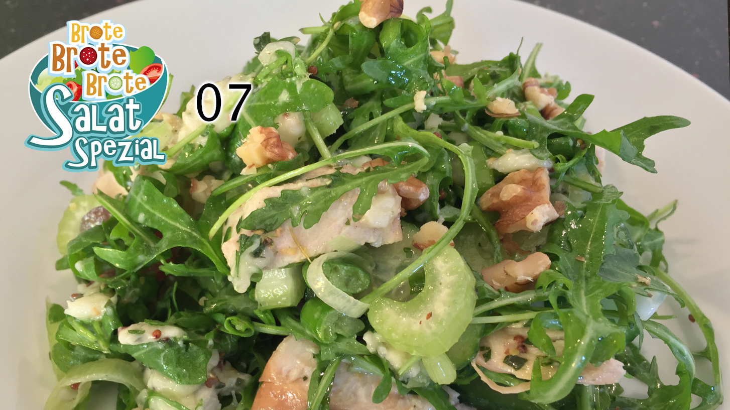 Hähnchen-Rucola-Salat mit Trauben & Nüssen – Spezial 07